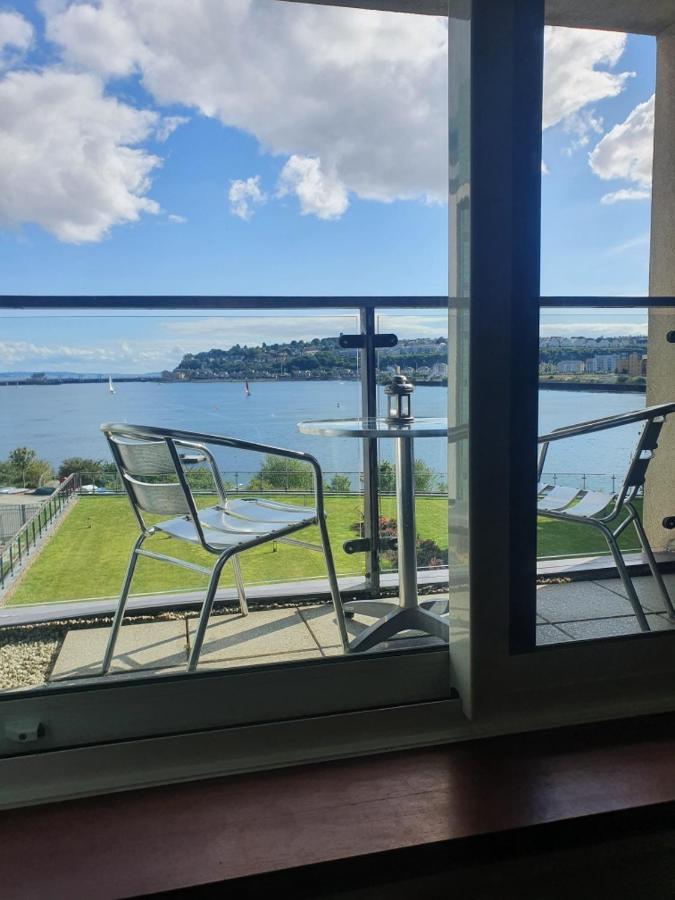 Bayview Apartments Sports Village Cardiff Free Parking & Free Wi Fi 外观 照片